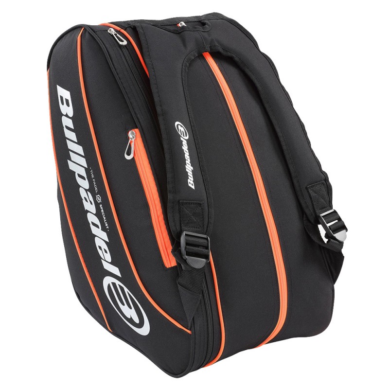 Paletero Bullpadel Tour BPP-23015 negro Paletero Bullpadel Tour BPP-23015 negro