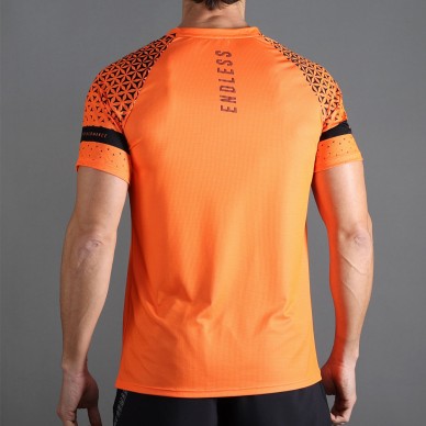camiseta Endless Feisty Geo naranja