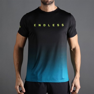 camiseta Endless Ace Degrade negro petróleo