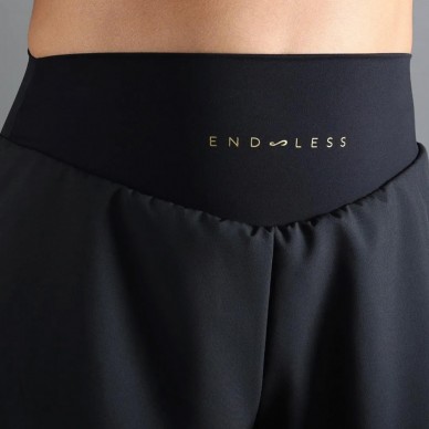 short Endless Court negro