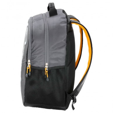 Mochila Bullpadel BPM-25004 Performance negra 2025
