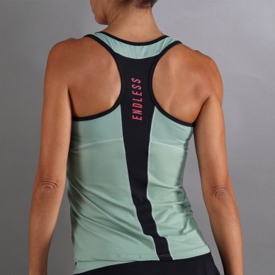 Camiseta Endless Mile verde forest
