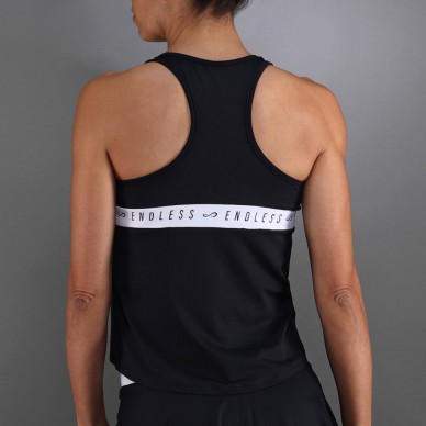 Camiseta Endless Allure blanca negra