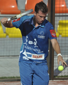 saque paquito navarro