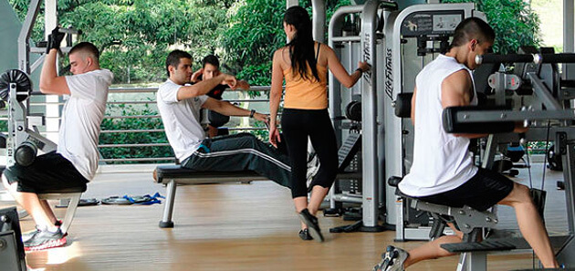 3 ejercicios en el gimnasio que no pueden faltar en tu preparación física para el pádel