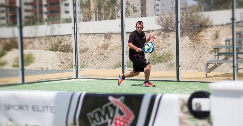 Cómo pueden afectarnos los diferentes tipos de pelotas de pádel? - Zona de  Padel